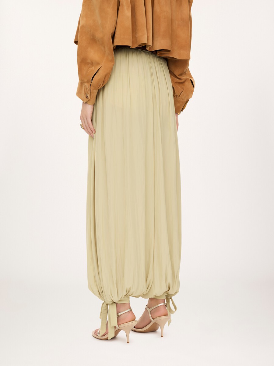 Fluid pleated pants in washed technical satin - 5