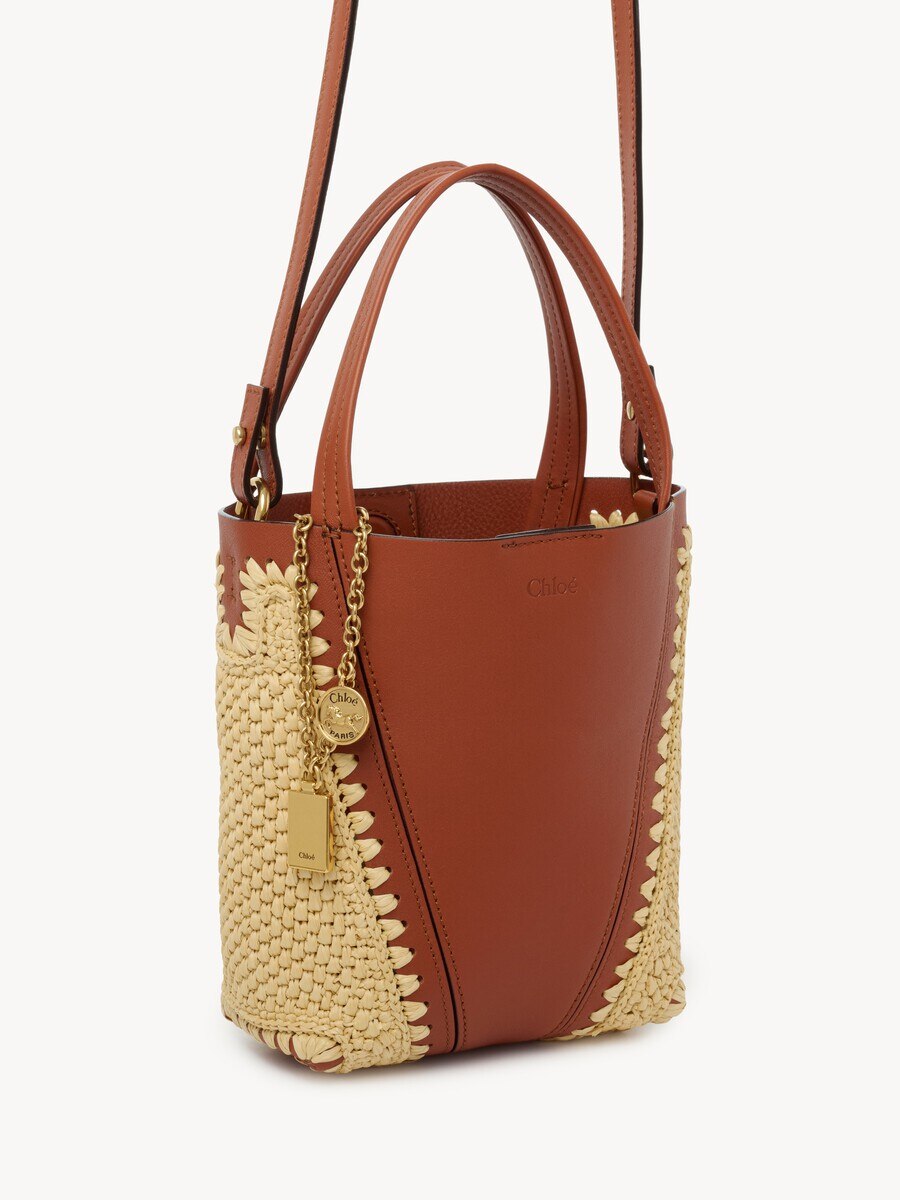 Bolso tote Chlo&eacute; Spin peque&ntilde;o de efecto rafia y cuero - 4