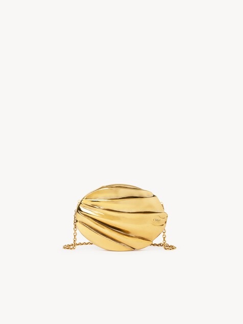 Minaudi&egrave;re Chlo&eacute; Pliss&eacute; con cadena de cobre y lat&oacute;n