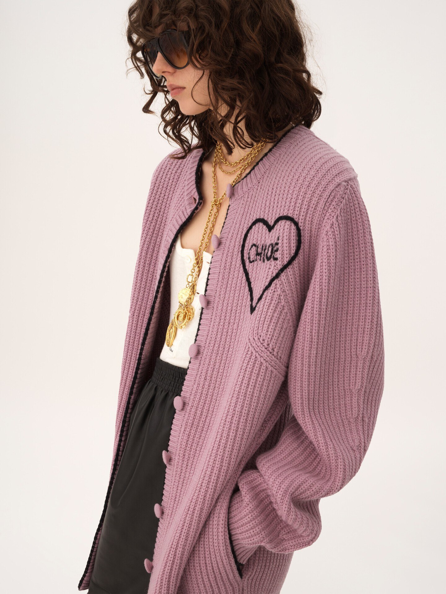 Generous logo cardigan in a wool & cashmere knit - 4