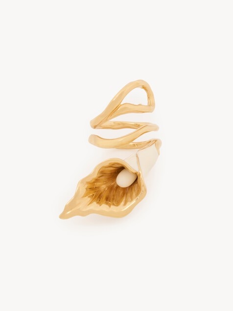 The Chlo&eacute; Lily ring