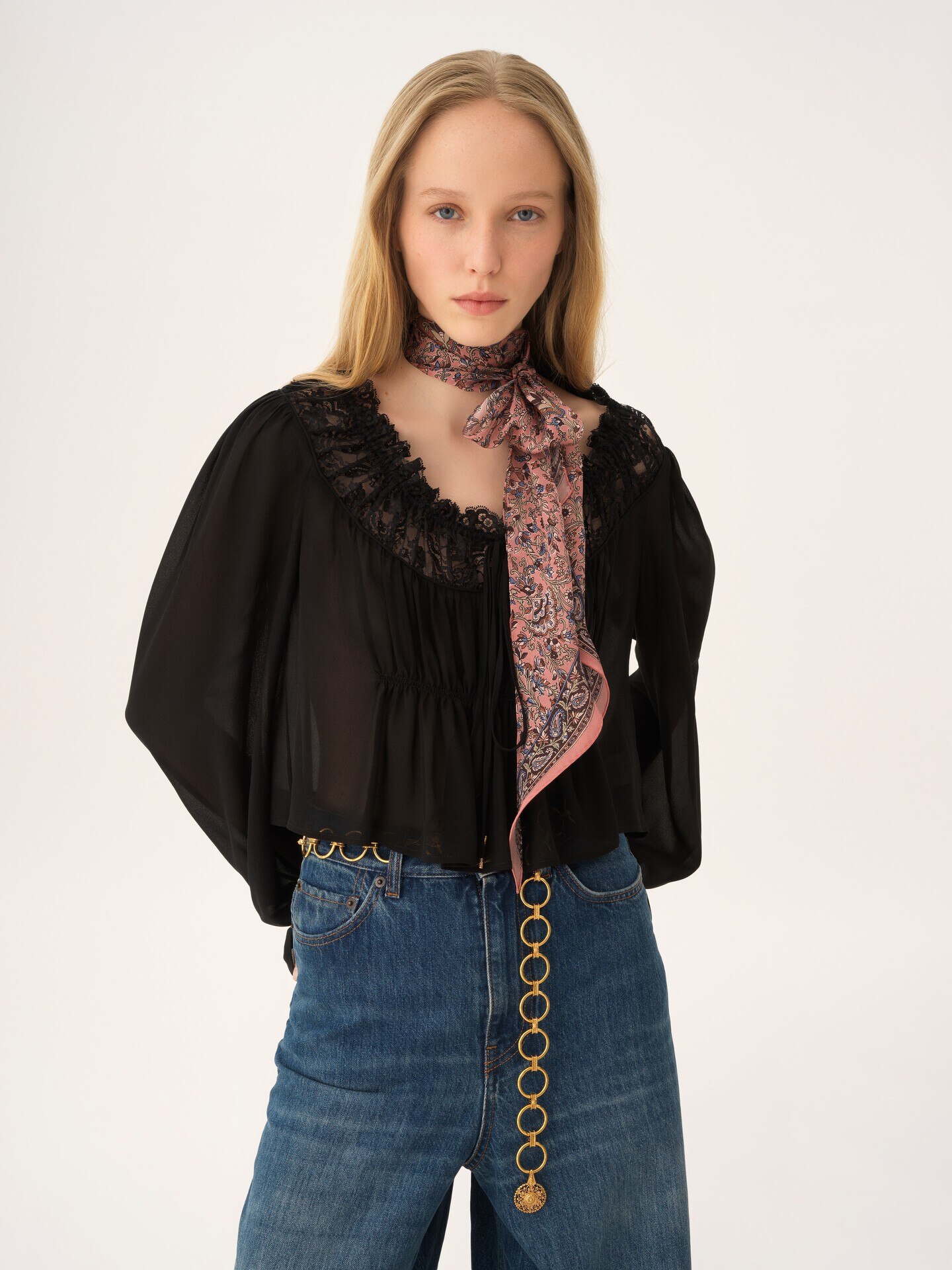 The Chloé Paisley bandeau scarf in silk charmeuse - 4