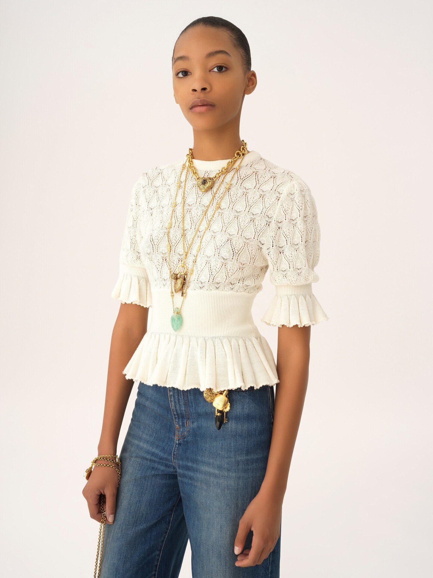 Short-sleeve ruffled jumper in a wool-mix knit - 4