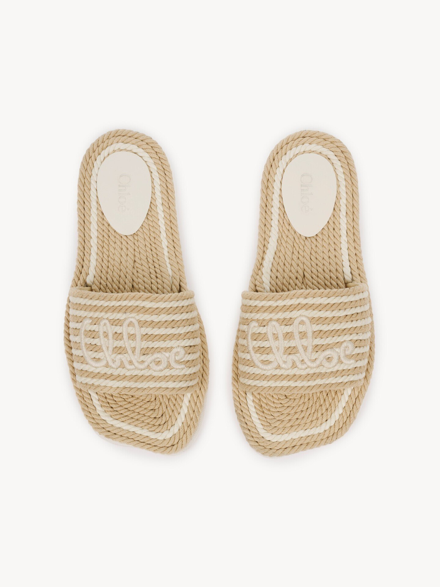Chlo&eacute; Sand slide - 4
