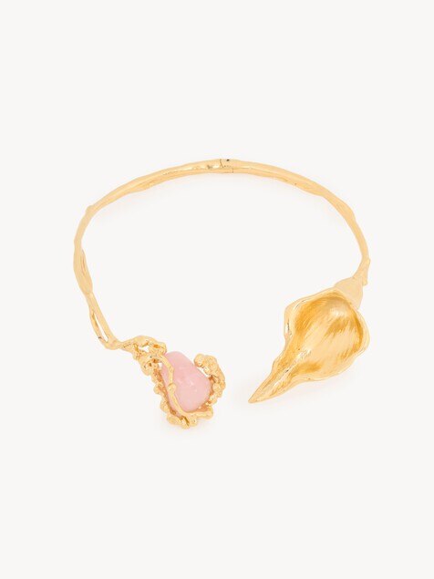 The Chlo&eacute; Flower Soul necklace