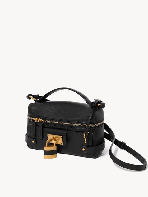 Paddington vanity bag in grained leather