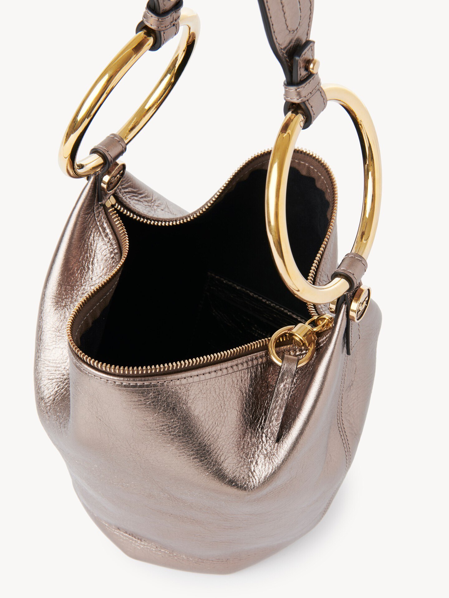 Small Bracelet handbag in metallised leather - 6