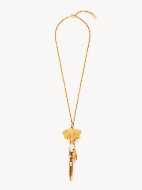 The Chloé Shells pendant necklace