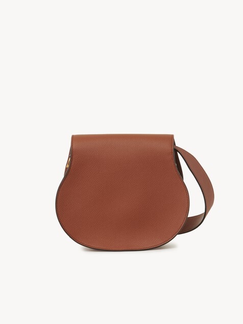 Bolso saddle Marcie de cuero granulado