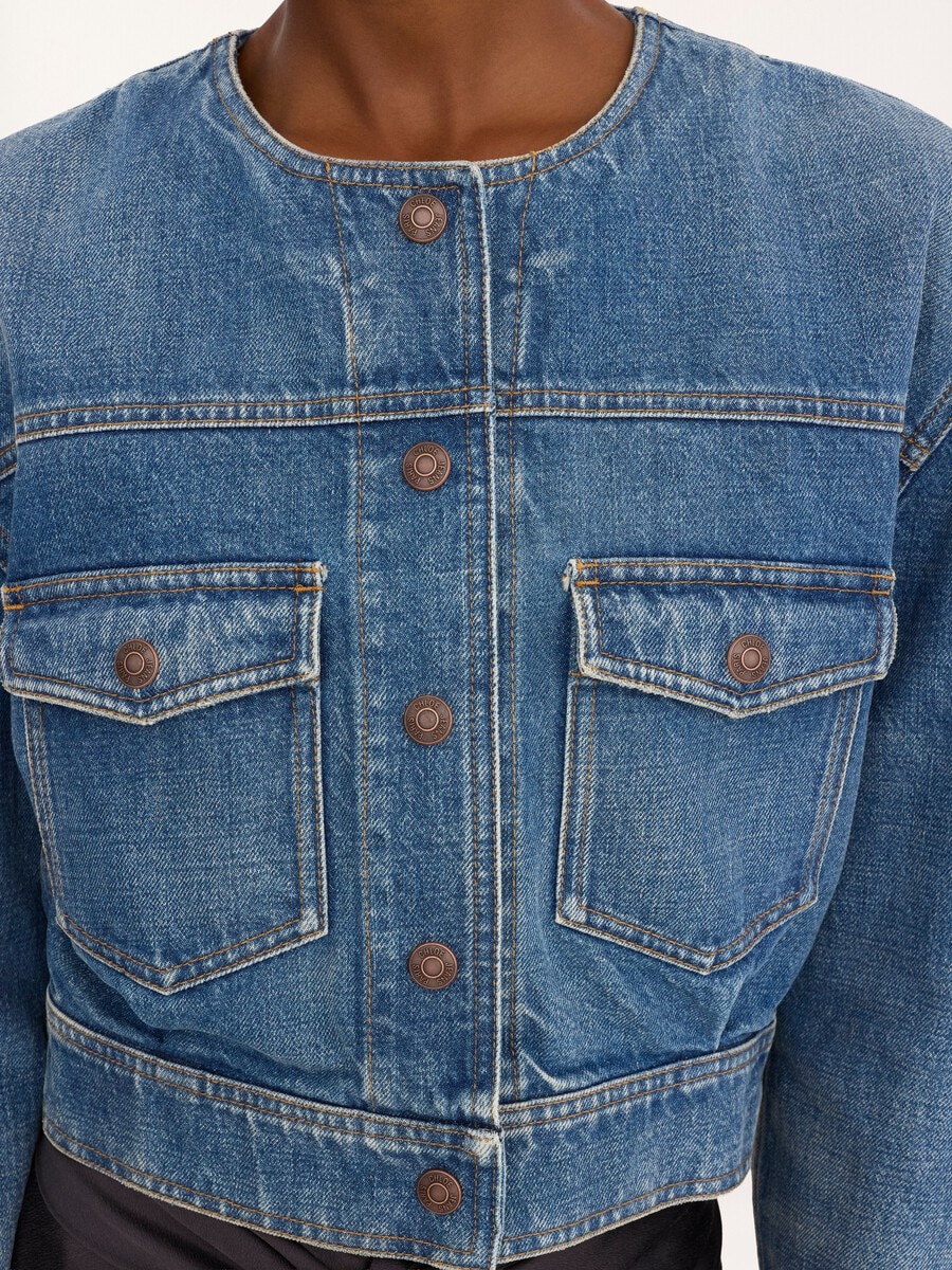 Collarless cropped jacket in denim - 8