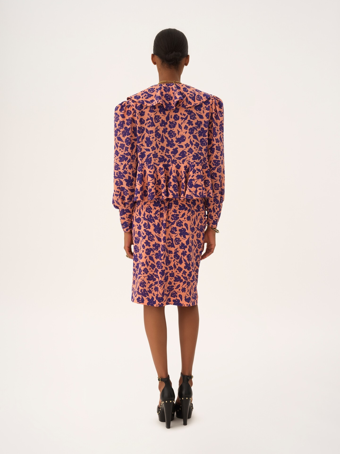 Short pencil skirt in crêpe de chine - 5