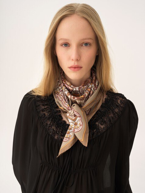 The Chloé Paisley square scarf in silk twill