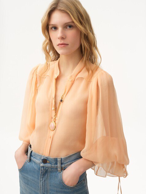 The Chlo&eacute; Senses pendant necklace