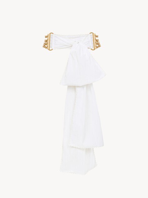 The Chlo&eacute; Bow chain belt