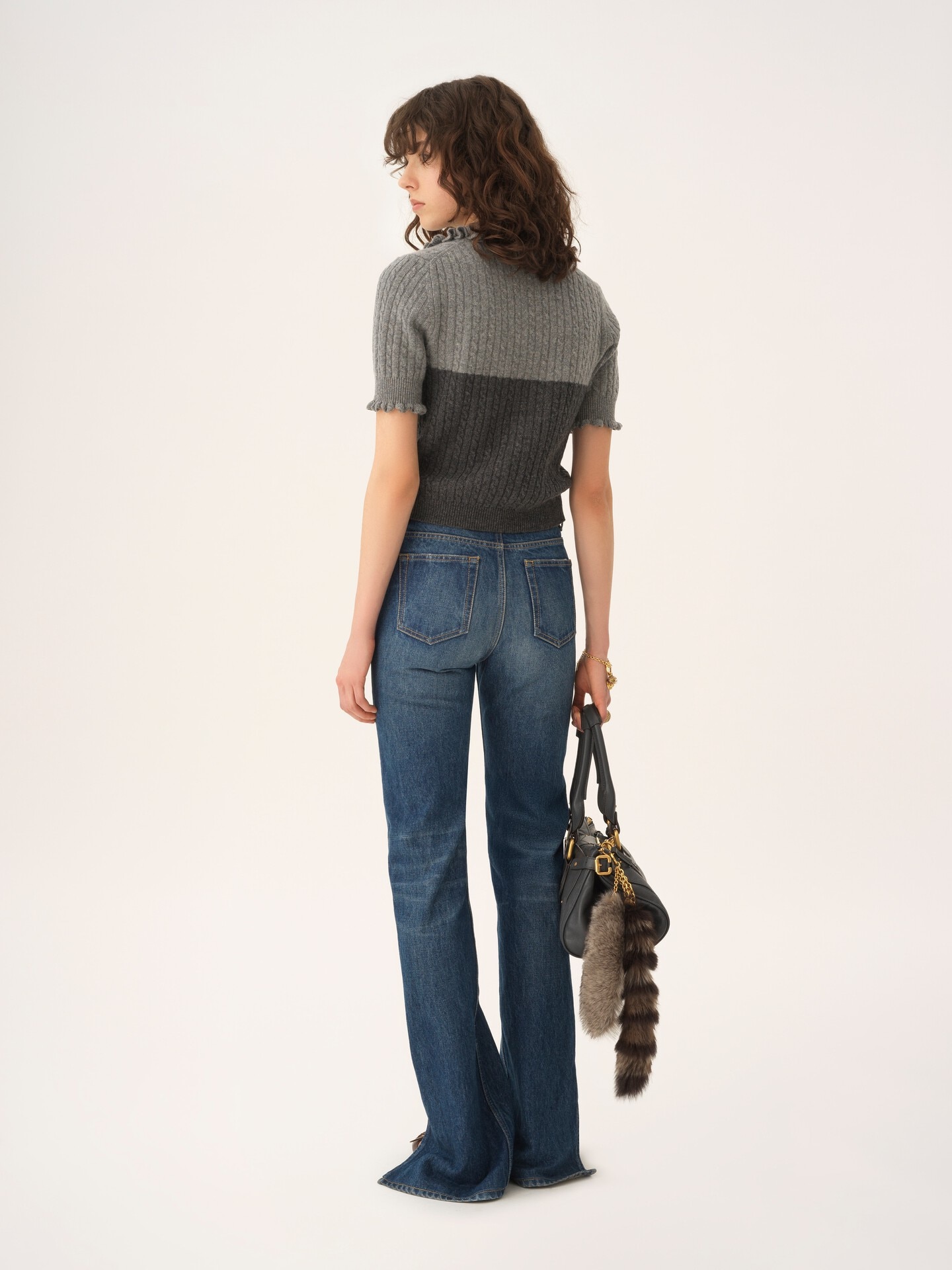 Short-sleeve polo jumper in a wool & cashmere knit - 5