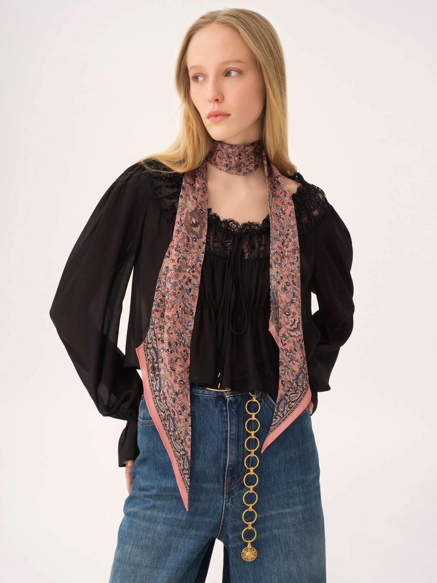 The Chloé Paisley bandeau scarf in silk charmeuse - 6