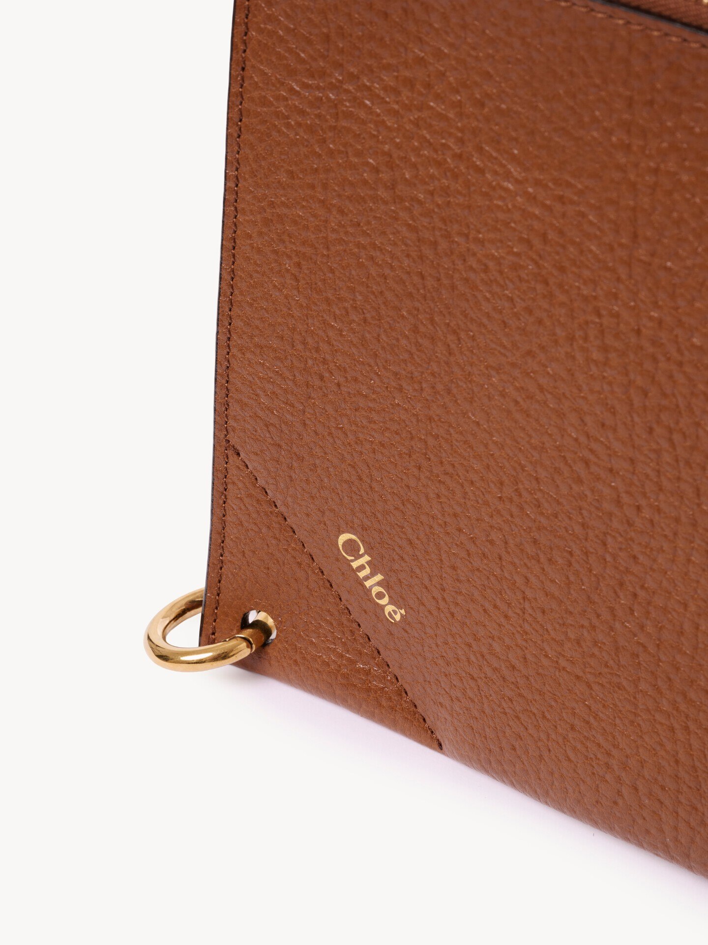 Chlo&eacute; Spin zipped pouch in grained leather - 5