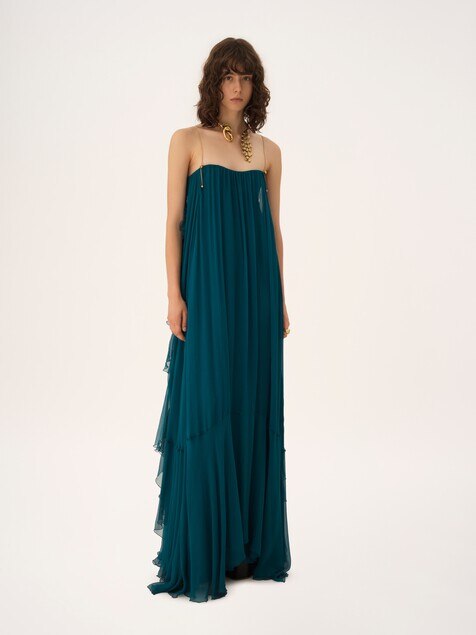 Sleeveless long dress in silk mousseline