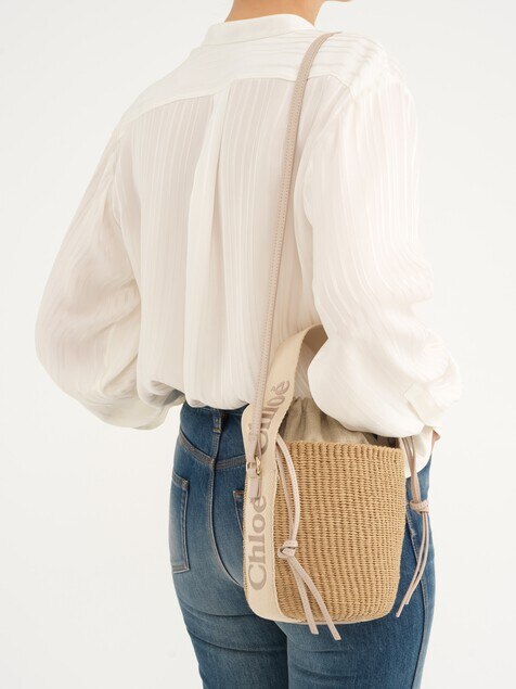 Small Woody basket in natural fibers