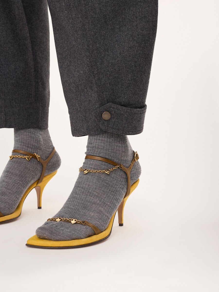 High-rise barrel pants in wool & cashmere flannel - 9