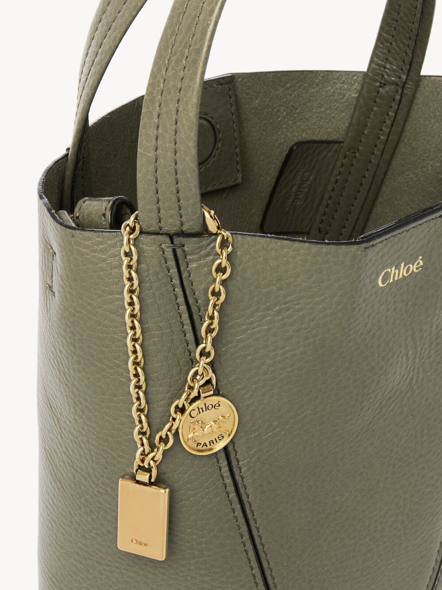 Small Chloé Spin tote bag in grained leather - 6