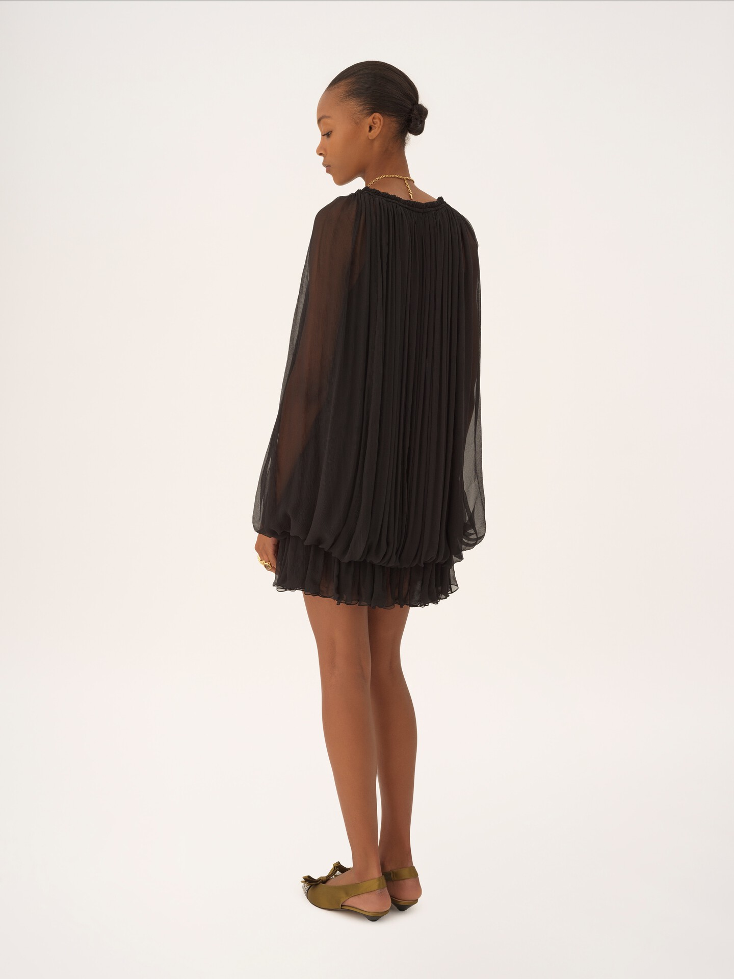 Mini cape dress in silk mousseline - 5