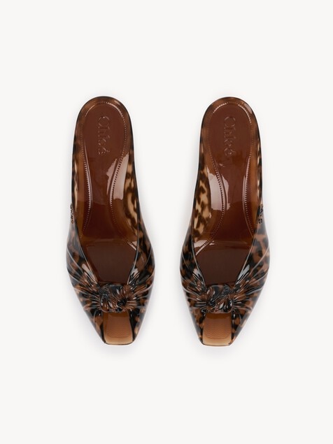 Chlo&eacute; Jelly mule