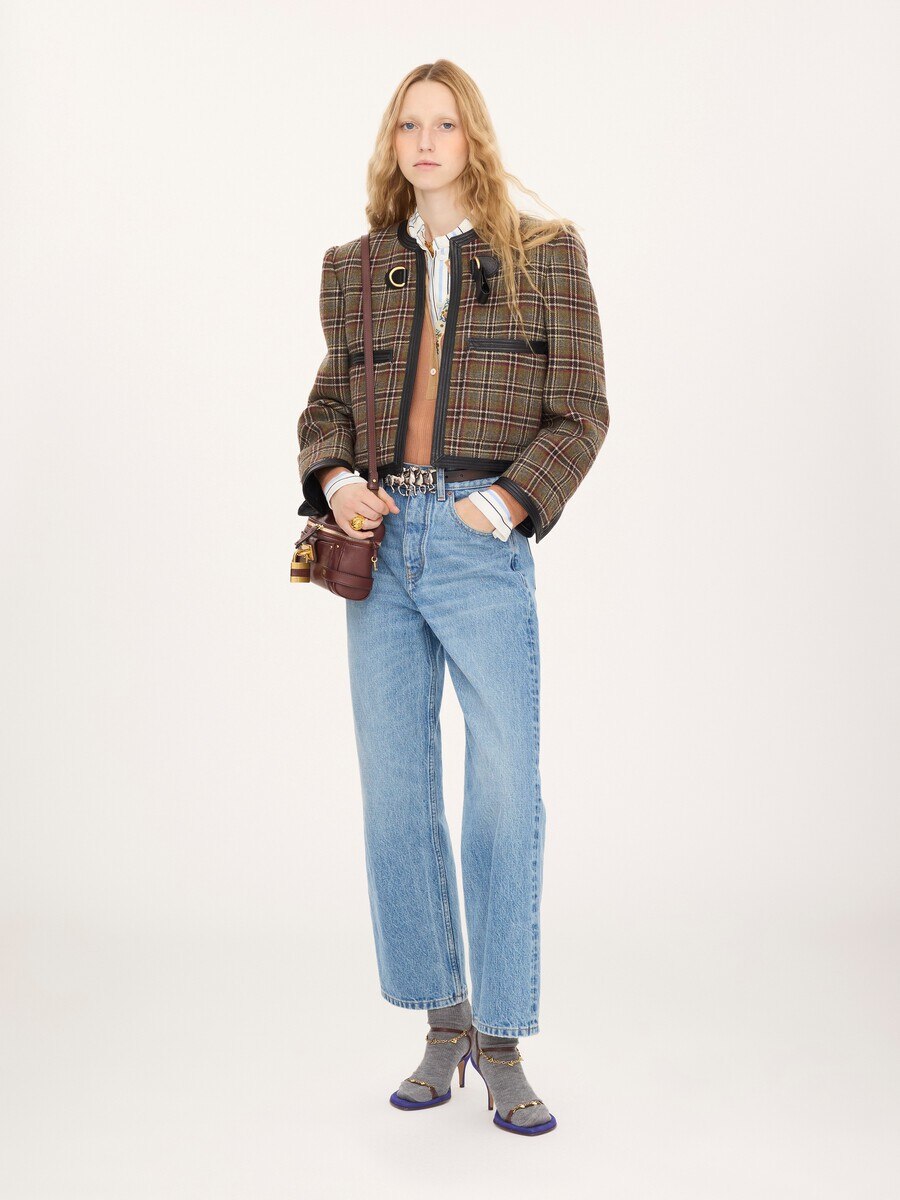 Collarless cropped boxy jacket in check wool - 3