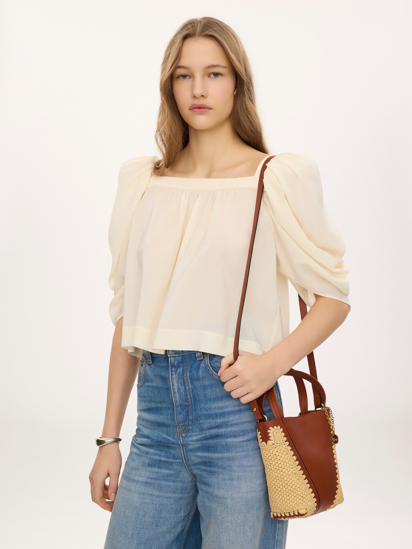 Bolso tote Chlo&eacute; Spin peque&ntilde;o de efecto rafia y cuero - 3