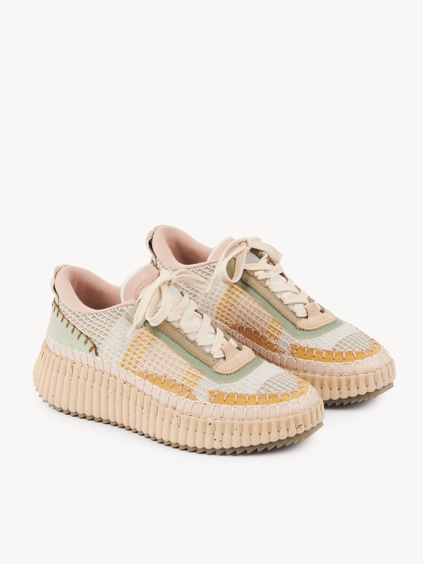 Nama sneaker - 4