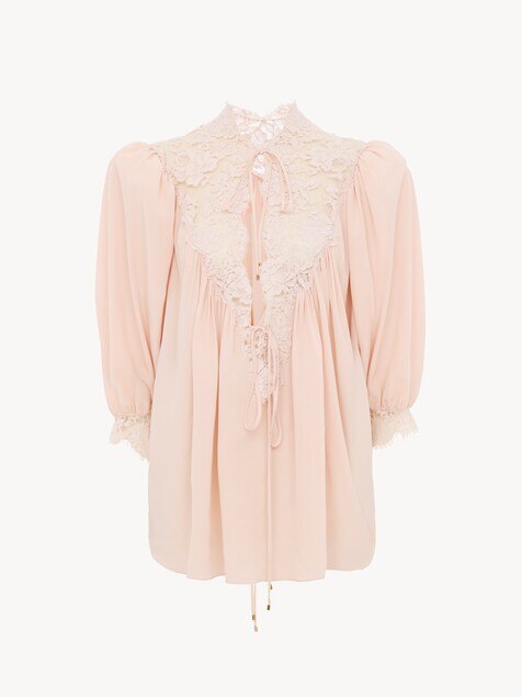 Fluid puff-sleeve top in cr&ecirc;pe de chine & lace