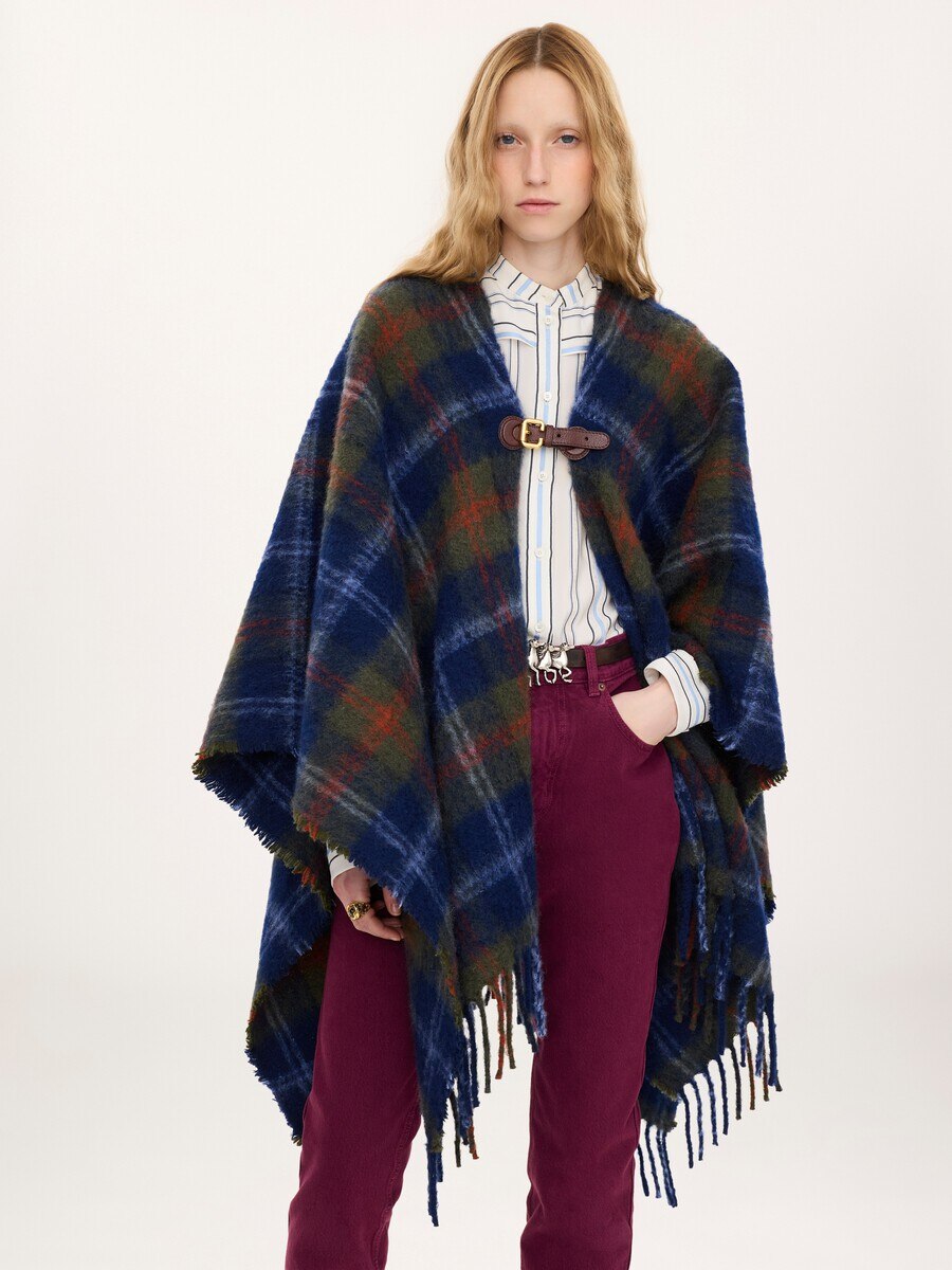 The Chlo&eacute; Paddington cape in mohair, wool & nylon - 3