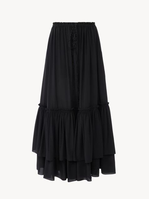 Long ruffled skirt in cr&ecirc;pe de chine