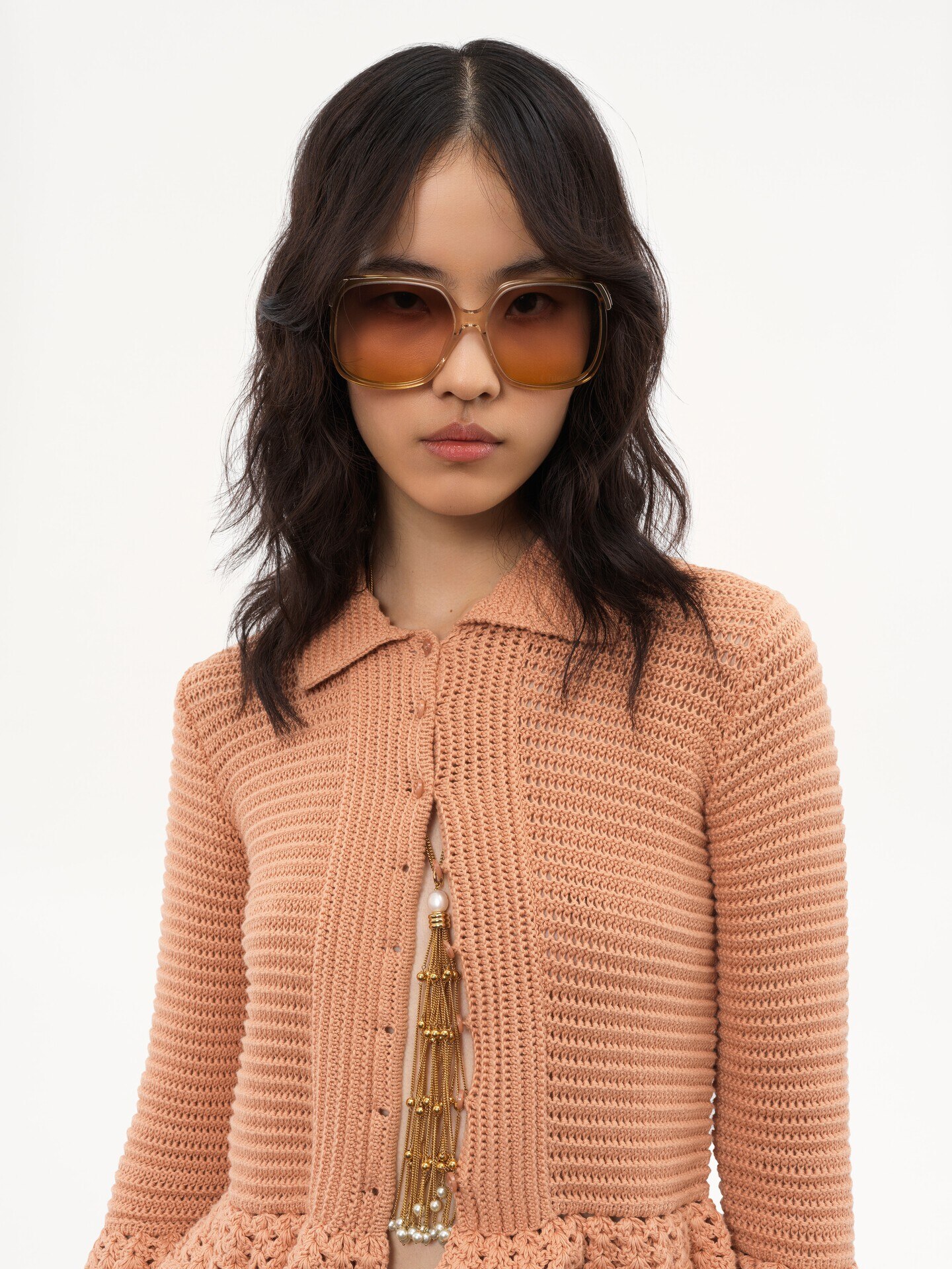 Fitted ruffled cardigan in crochet knit - 7