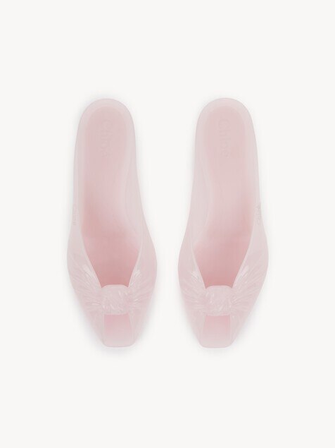 Chlo&eacute; Jelly mule