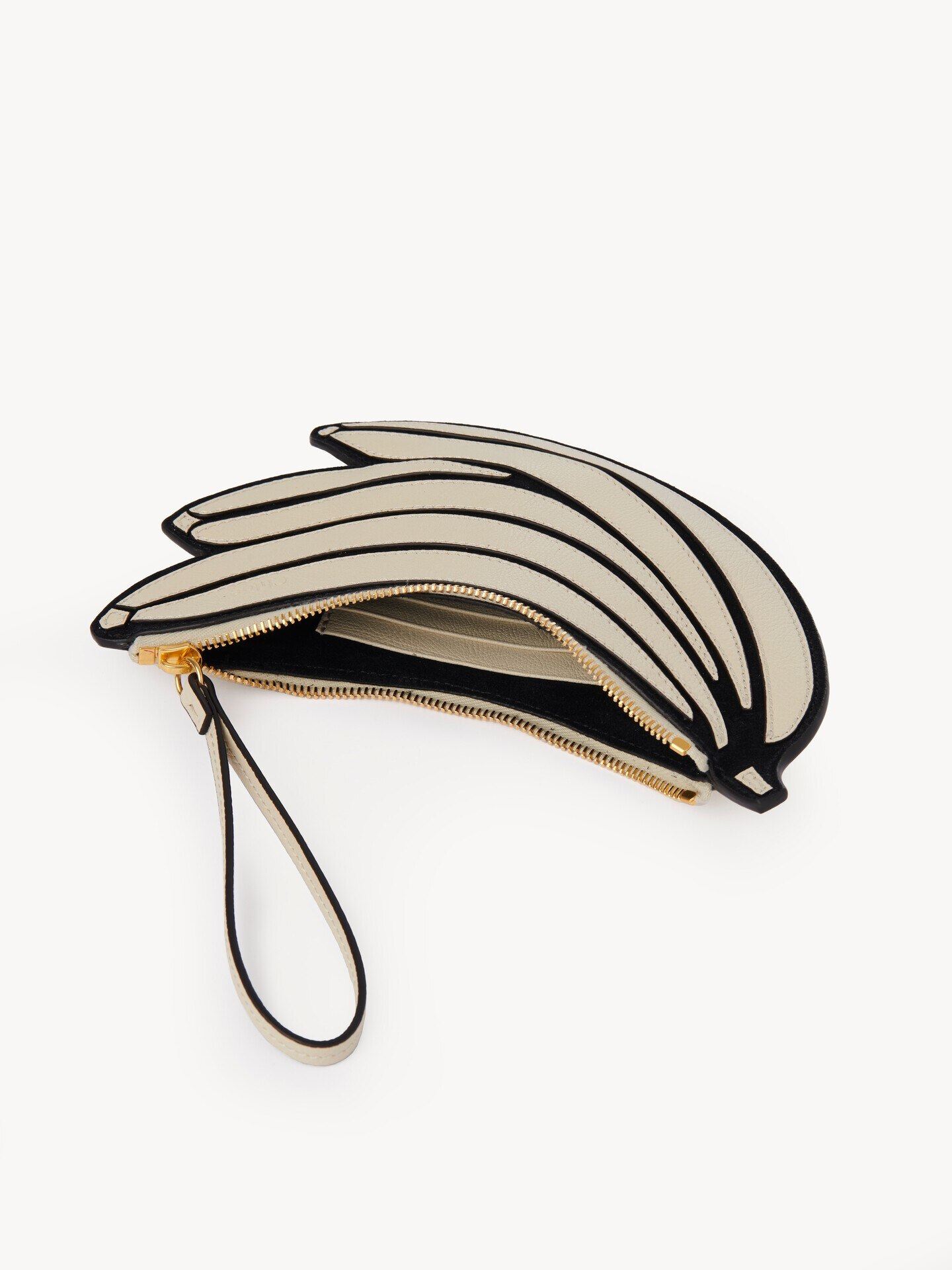 Banana flat pouch in grained leather - 4
