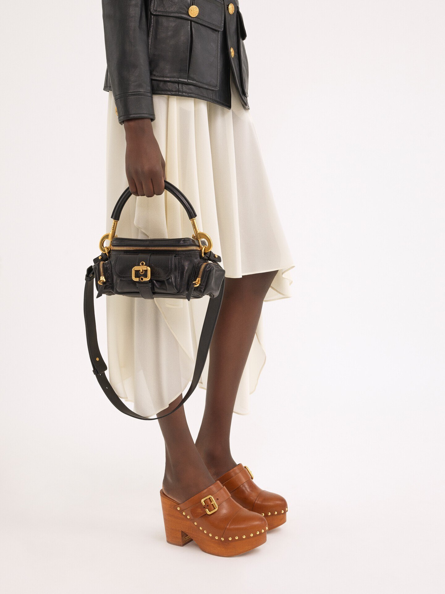 Small Camera bag in shiny leather - 3