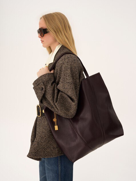 Bolso tote Chlo&eacute; Spin grande de cuero granulado