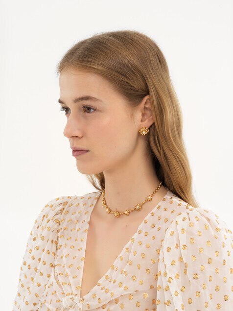 The Chloé Mechanical Flowers earrings