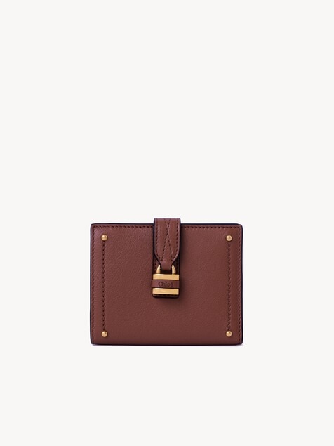 Paddington square wallet in grained leather