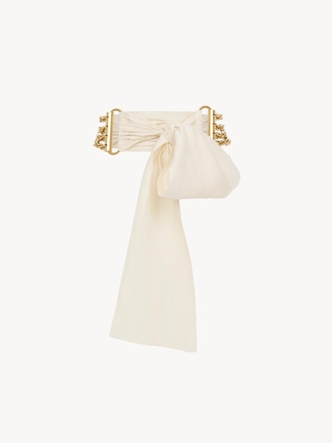 The Chlo&eacute; Bow chain belt