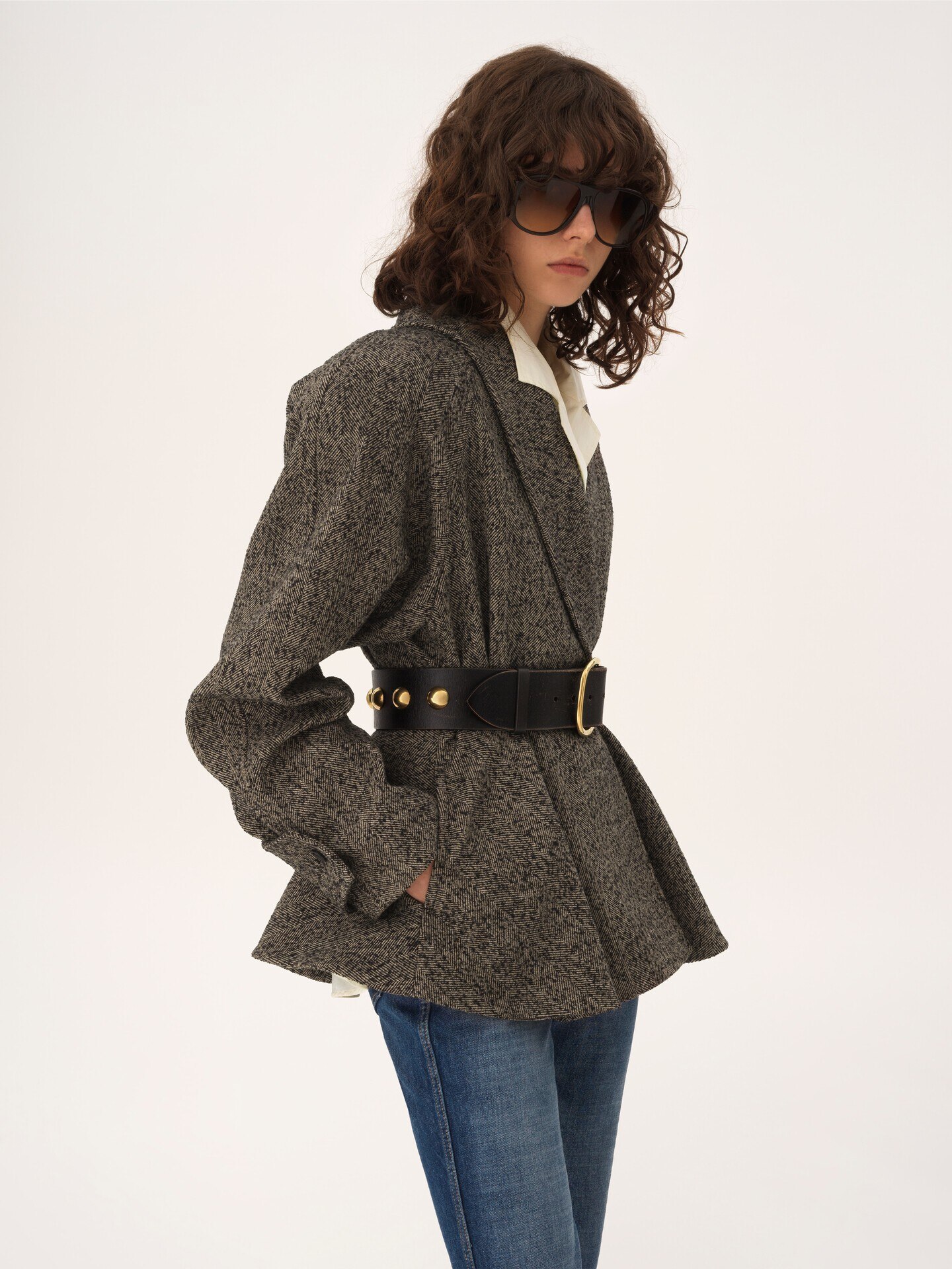 Short riding coat in chevron wool - 6
