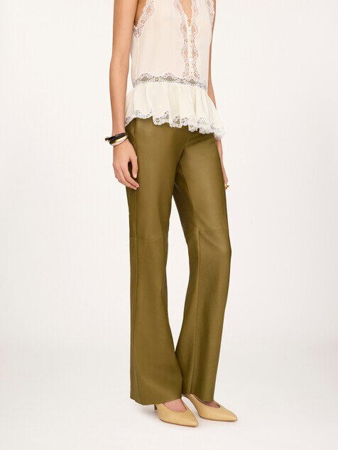 Pantalones rectos de cuero