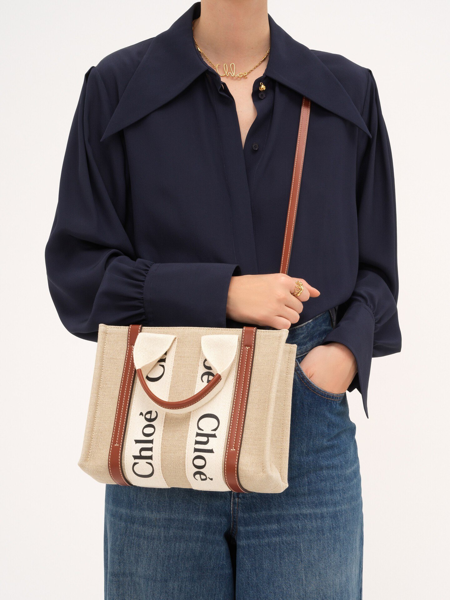 Small Woody tote bag in linen - 3