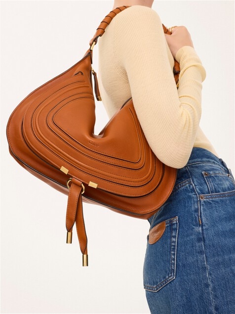 Bolso de hombro Marcie de cuero suave