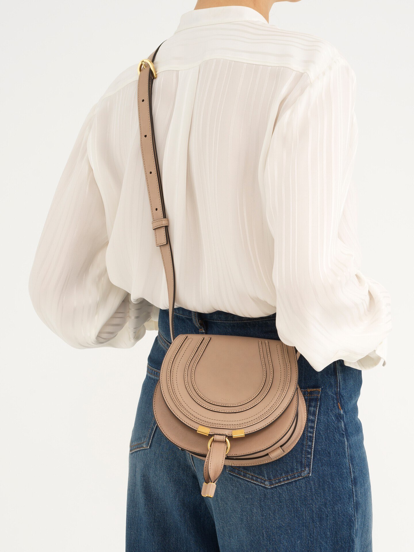 Bolso saddle peque&ntilde;o Marcie de cuero brillante - 3