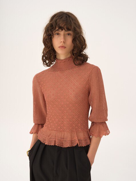 Ruffled puff-sleeve jumper in a lurex knit