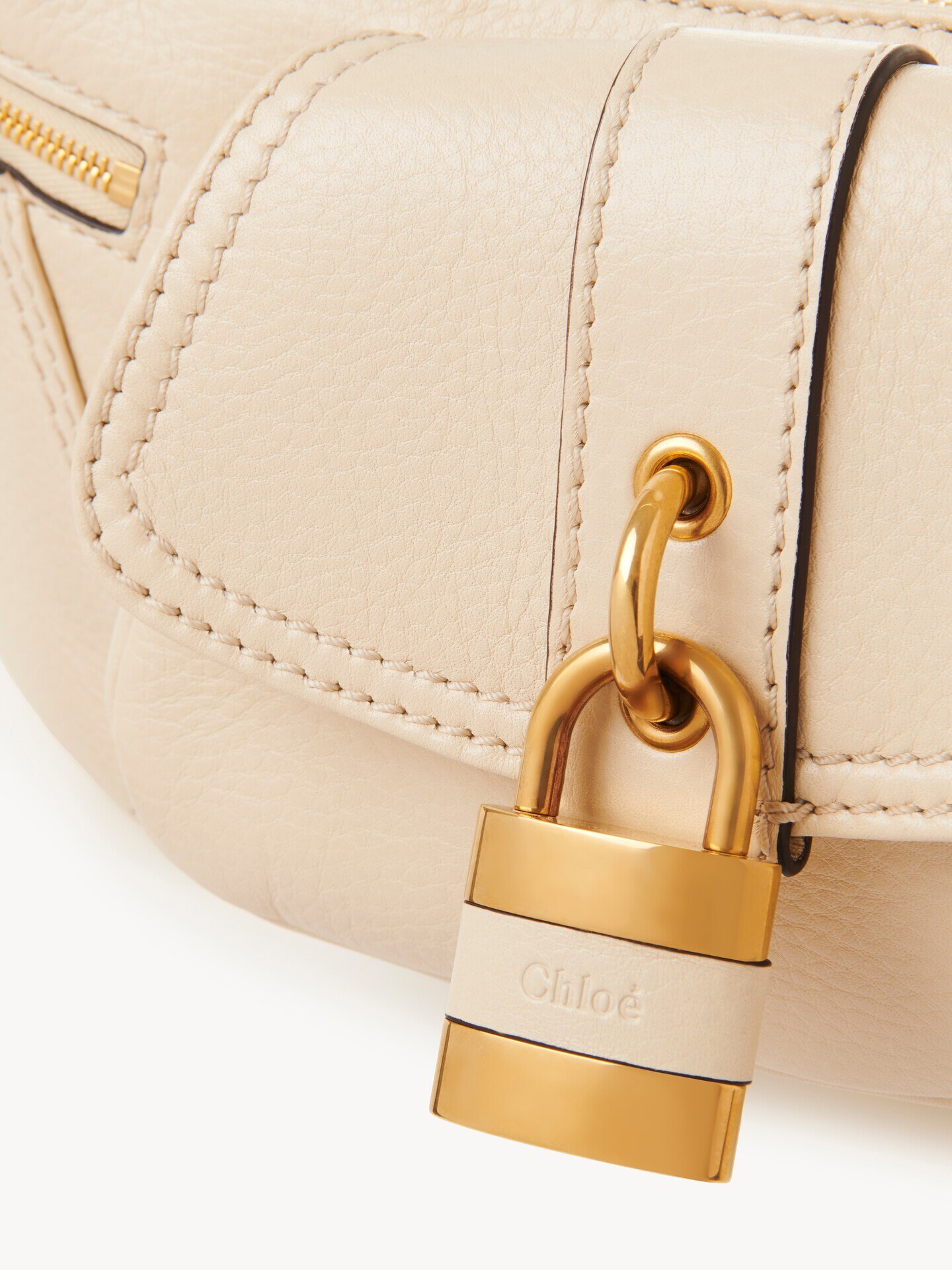 The 99 shoulder bag in grained leather - 7