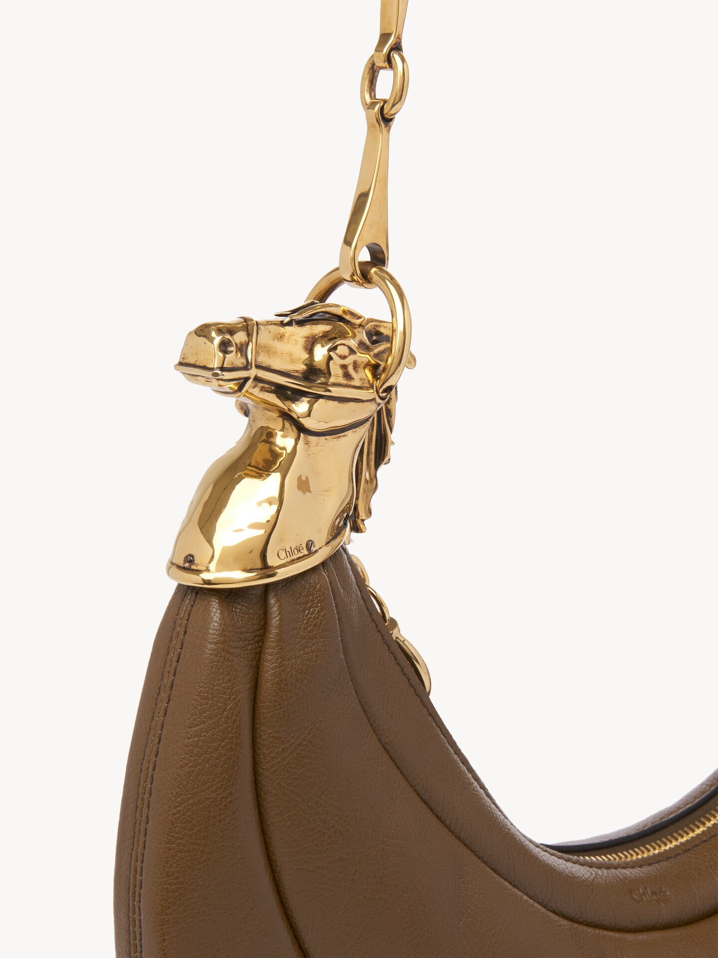 Chain Horse shoulder bag in soft leather - 6