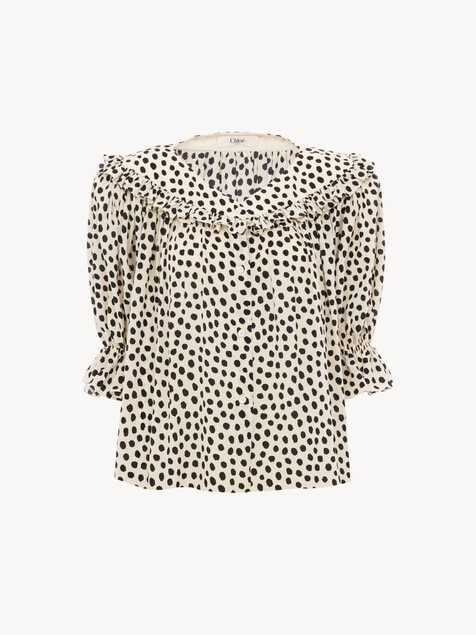 Puff-sleeve ruffle top in cr&ecirc;pe de chine